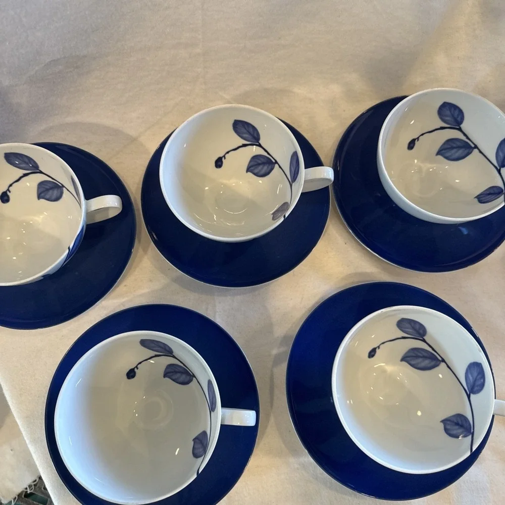 Set Of 5 Mikasa True Blue SL130 Coffee‎ / Tea Cup & Saucer 10 Ou Cobalt Leaf